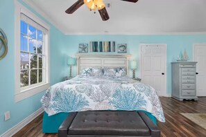 5 habitaciones, tabla de planchar con plancha y cuna de viaje 