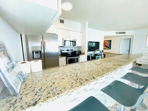 Fridge, microwave, oven, stovetop - The Irina at King David! 3BR/2BA in Sunny Isles Beach! (Sunny Isles Beach)