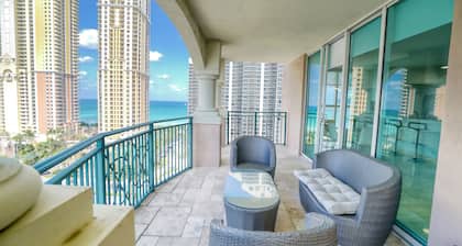 Die Irina am Sunny Isles Beach