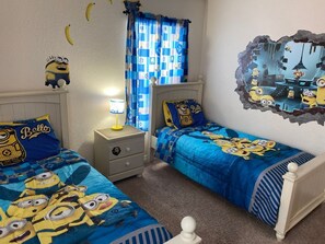 5 bedrooms, desk, iron/ironing board, free WiFi