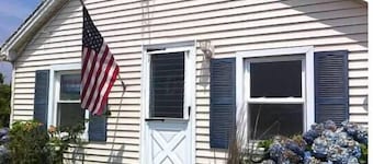 Ocean View Home With Large Yard, A/c, Hot Tub, Walk To Sandy Beach, Pets Ok