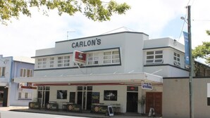 Front of property - Carlon's Hotel (Sarina)