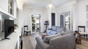 Smart TV, books, computer monitors, printers