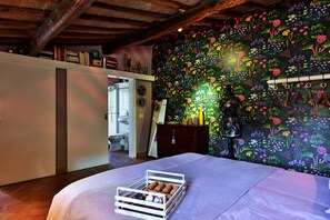 1 chambre, fer et planche à repasser, Wi-Fi, draps fournis