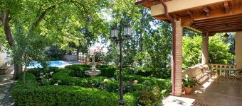 Andalusian house with private pool, views and WiFi