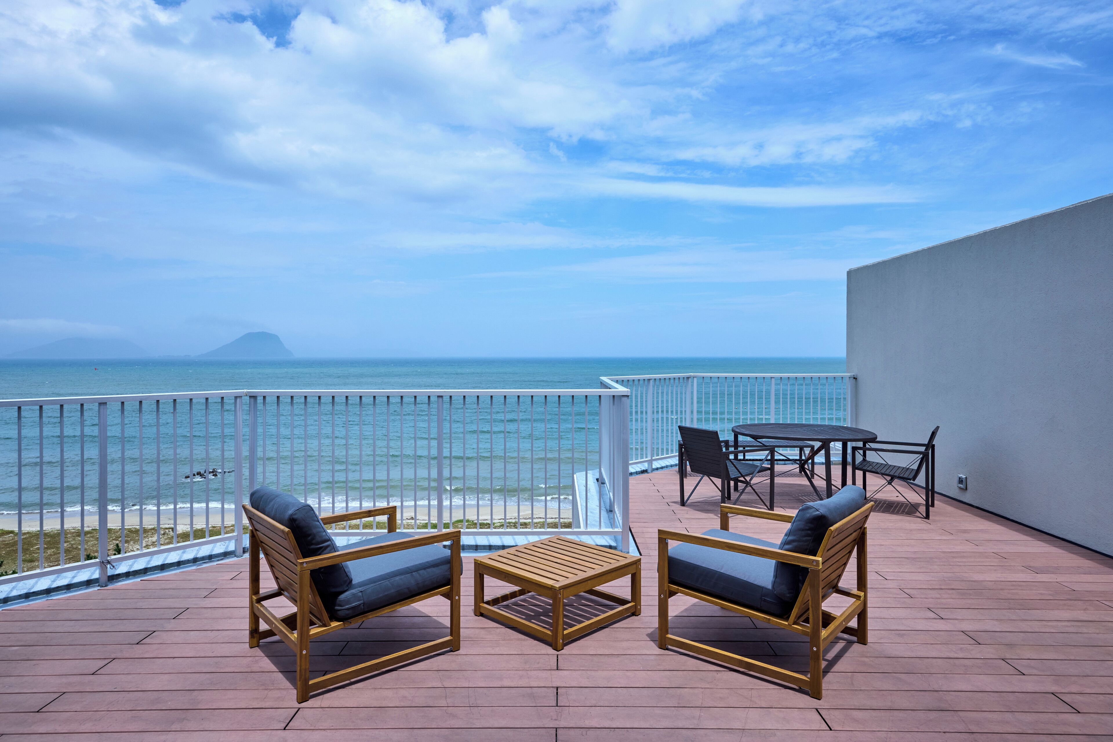 ONCRI Deluxe Twin Room, Non Smoking | Terrace/patio