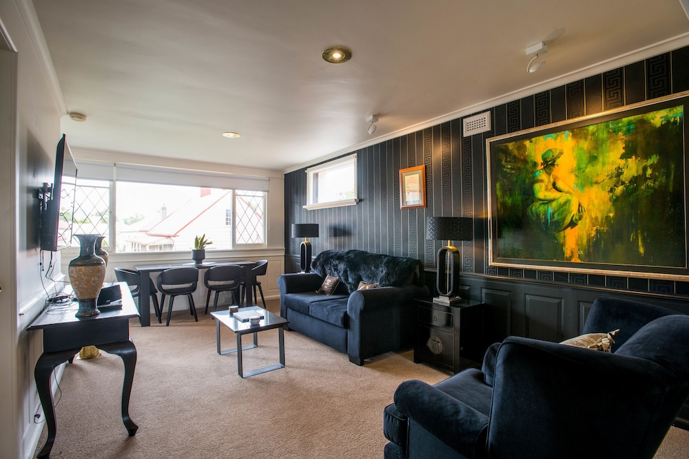 Battery Point Boutique Accommodation by null