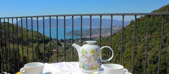 Spacious apartment, close to the sea, sea view, free shuttle bus to the beach