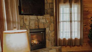 Téléviseur connecté, foyer