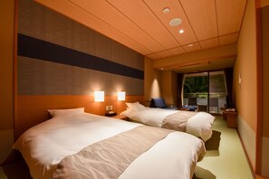 Down duvets, individually decorated, desk, free WiFi - Okuno Hosomichi (Kobe)