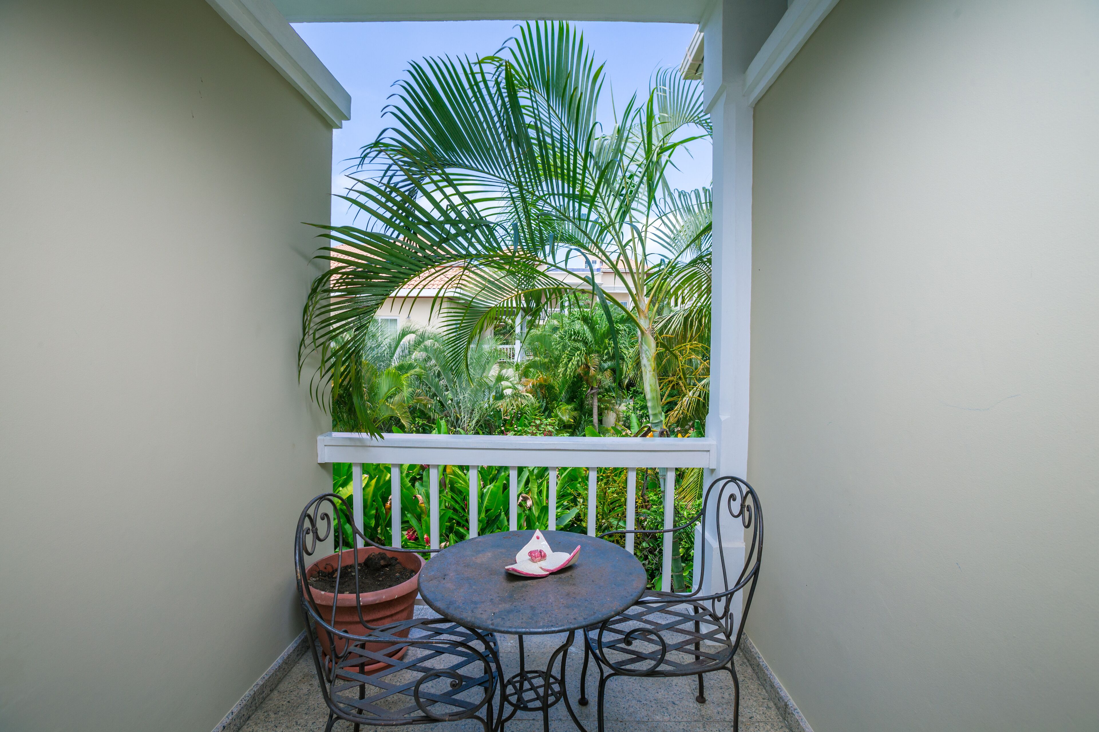 condo, 2 bedrooms | property grounds