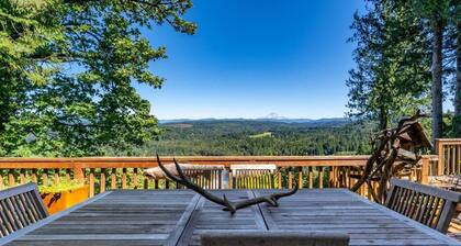 Scenic View Lodge, jossa on poreallas, sauna, innostava näkymä Mt. Huppu ja Sandy River