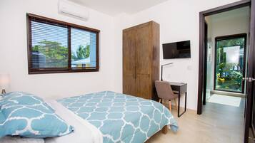 Condo, 1 habitación | 1 habitación, tabla de planchar con plancha y cuna de viaje