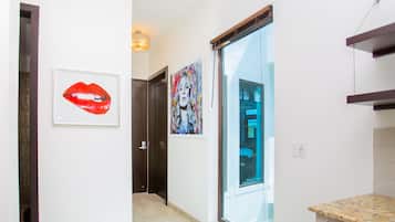 Condo, 1 Bedroom | Interior