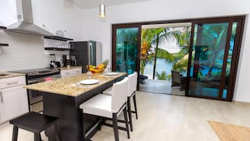 Condo, 1 Bedroom | Private kitchen | Fridge, microwave, oven, dishwasher