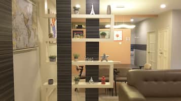 獨棟房屋, 4 間臥室 | 客廳 | 40-吋平面電視、有線頻道、LED 液晶電視