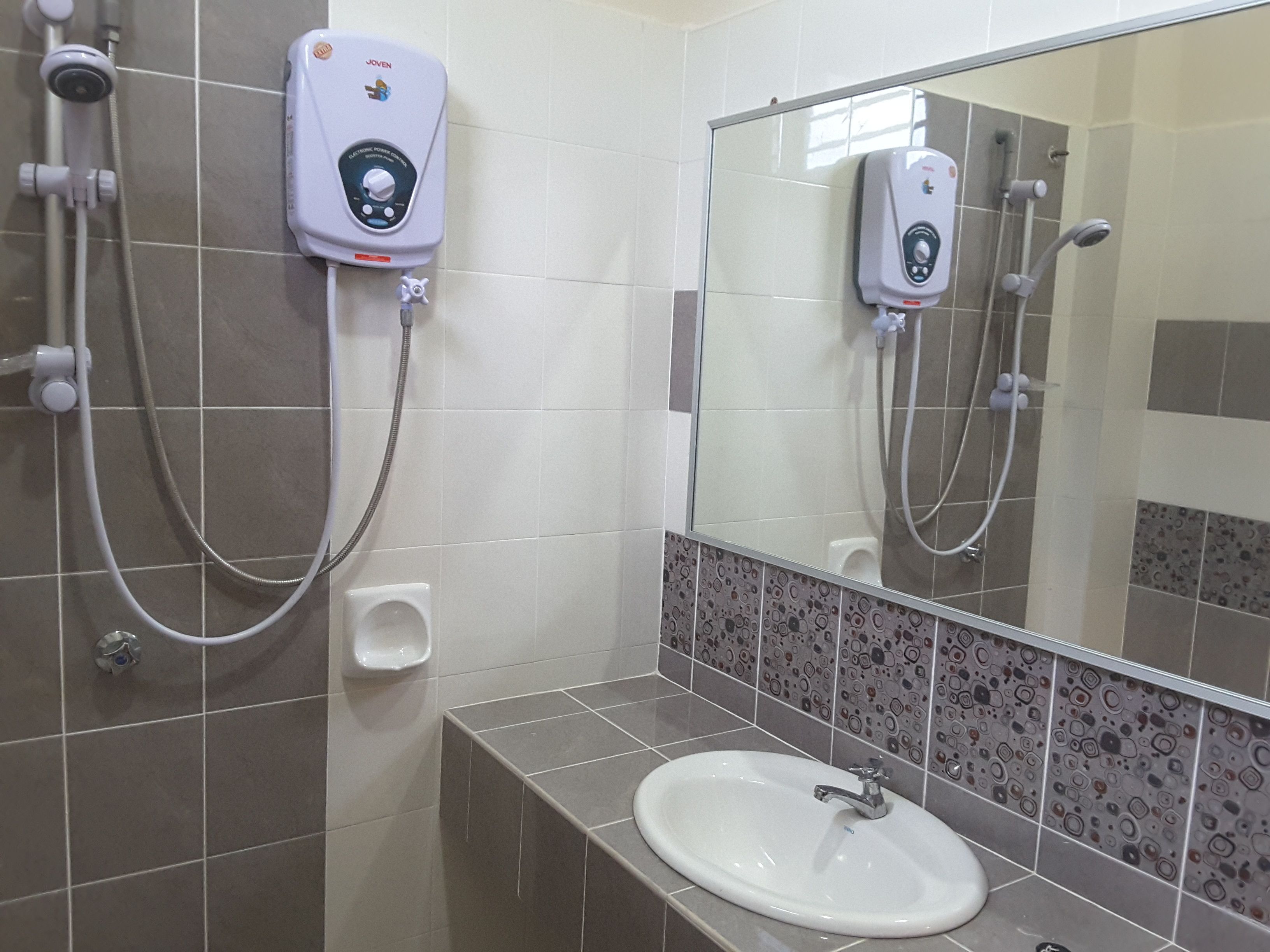 Rumah, 4 kamar tidur | Kamar mandi | Shower, perlengkapan mandi gratis, pengering rambut, dan kloset