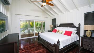 House, 4 Bedrooms | 4 bedrooms, iron/ironing board, free WiFi, bed sheets