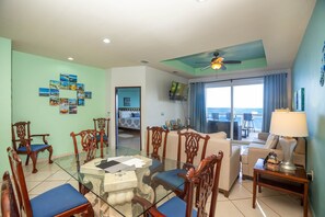 Condo, 2 habitaciones | Restaurantes