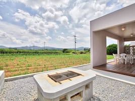 Family Cottage, 2 Bedrooms, Non Smoking | BBQ/picnic area