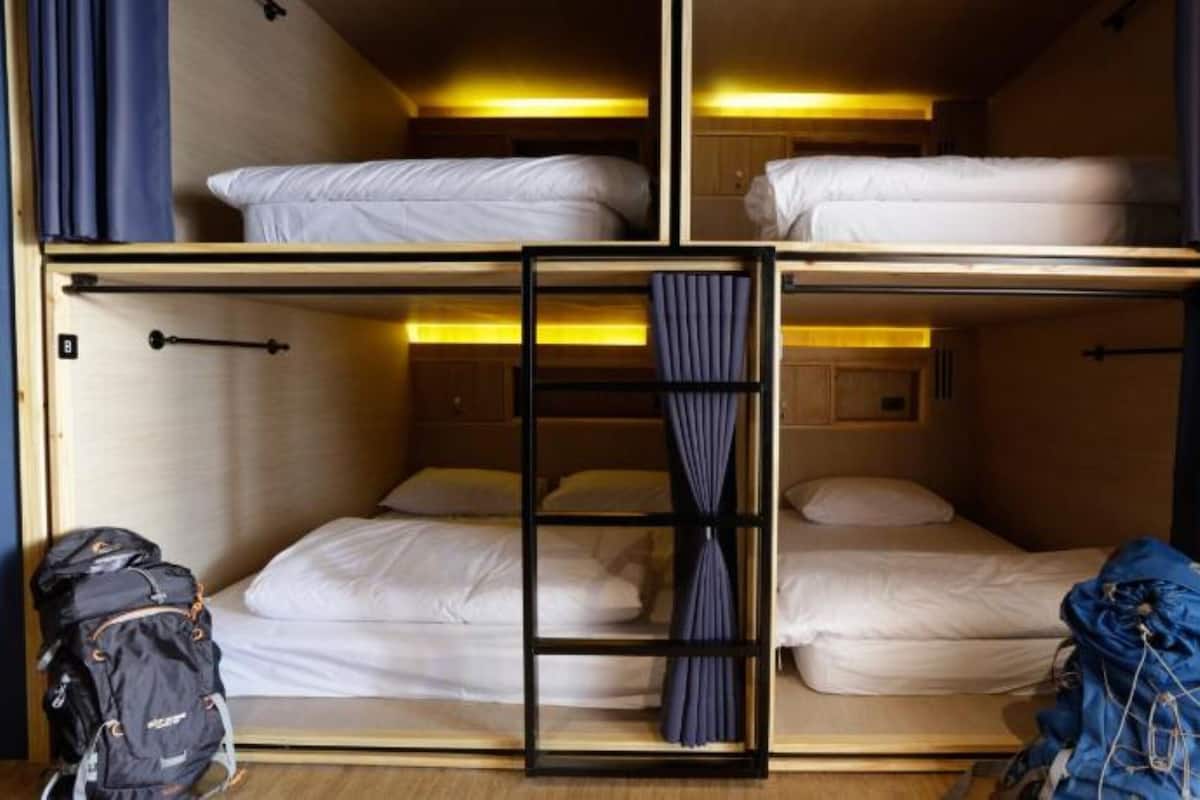Mixed Capsule Double | 1 bedroom, soundproofing, free WiFi, bed sheets