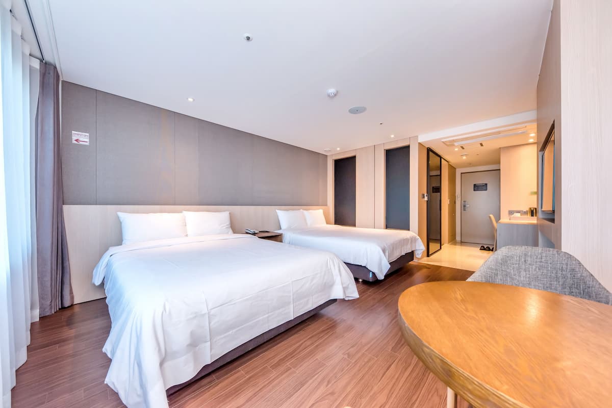 1 Schlafzimmer, Zimmersafe, Verdunkelungsvorhänge, kostenloses WLAN