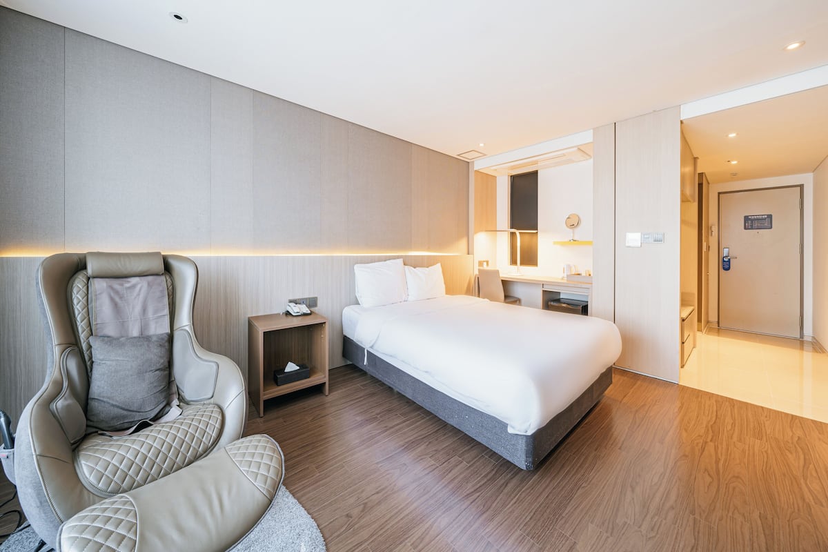 1 Schlafzimmer, Zimmersafe, Verdunkelungsvorhänge, kostenloses WLAN