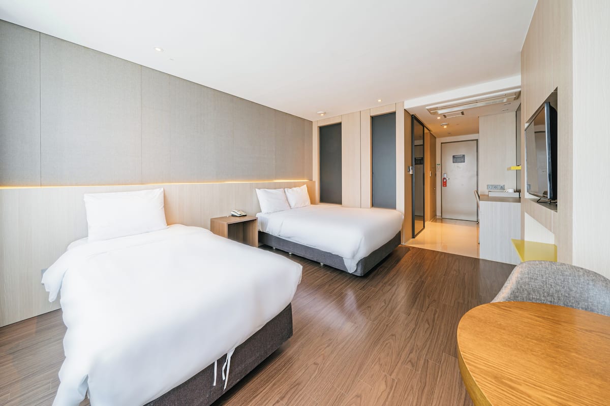 1 Schlafzimmer, Zimmersafe, Verdunkelungsvorhänge, kostenloses WLAN