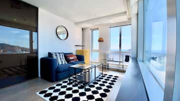 High Floor - The First Suite | Coin séjour