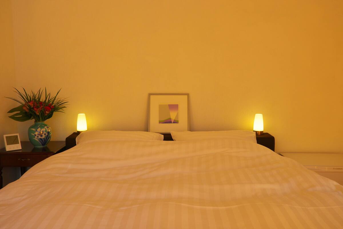 In-room safe, free WiFi