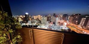 베이직 트윈룸 | 발코니 전망