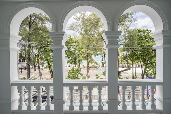 Superior Sea View and Balcony | Terraza o patio