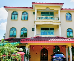 Front of property - The Room Concept Homestay (Langkawi)