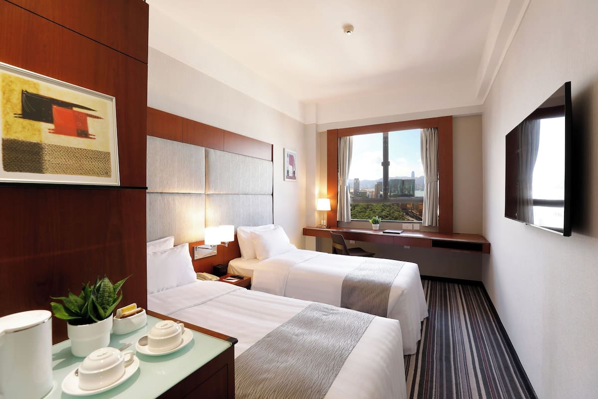 1 bedroom, in-room safe, desk, free WiFi