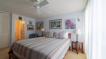 Appartement, 1 slaapkamer | 1 slaapkamer, een strijkplank/strijkijzer, gratis wifi, beddengoed