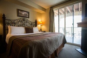 Condo, 3 Bedrooms