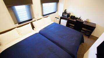 Individually decorated, desk, blackout curtains, free WiFi