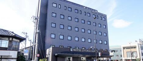 Fachada da propriedade