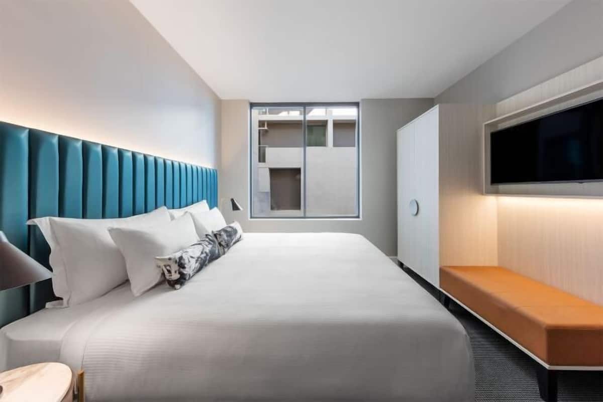 In-room safe, desk, laptop workspace, blackout drapes
