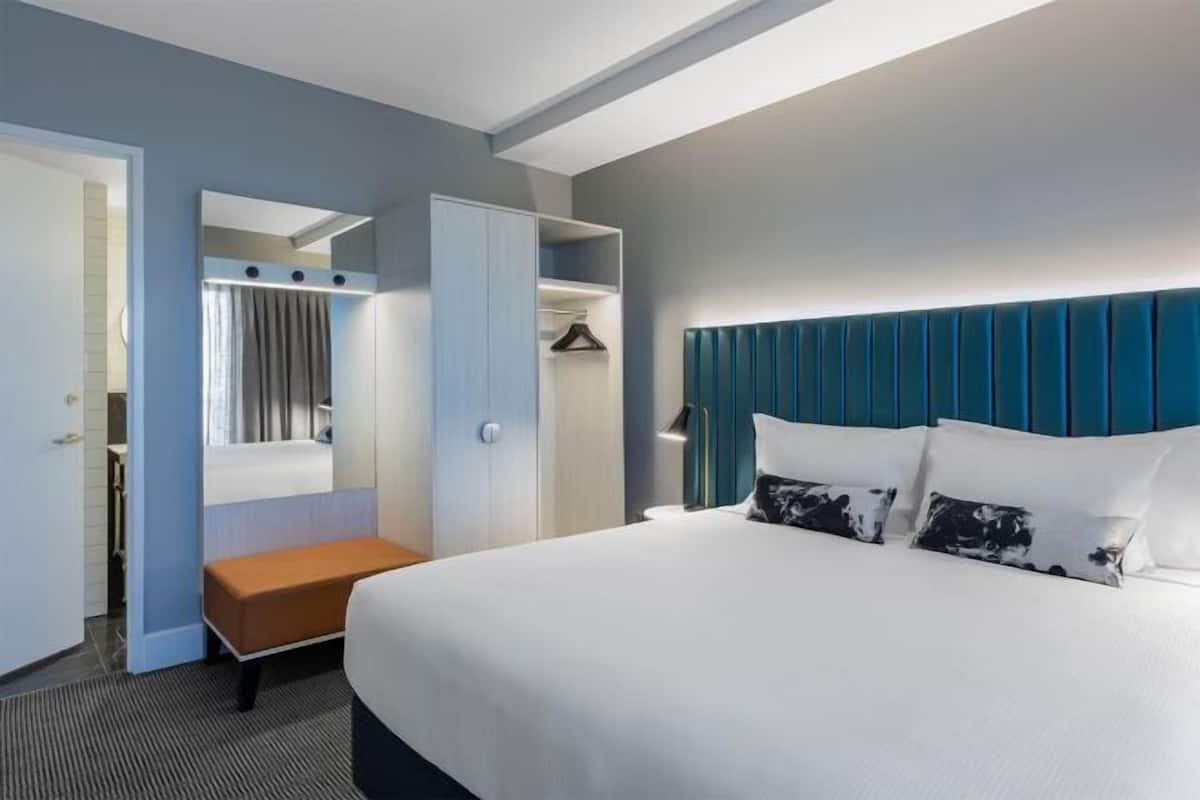 In-room safe, desk, laptop workspace, blackout drapes