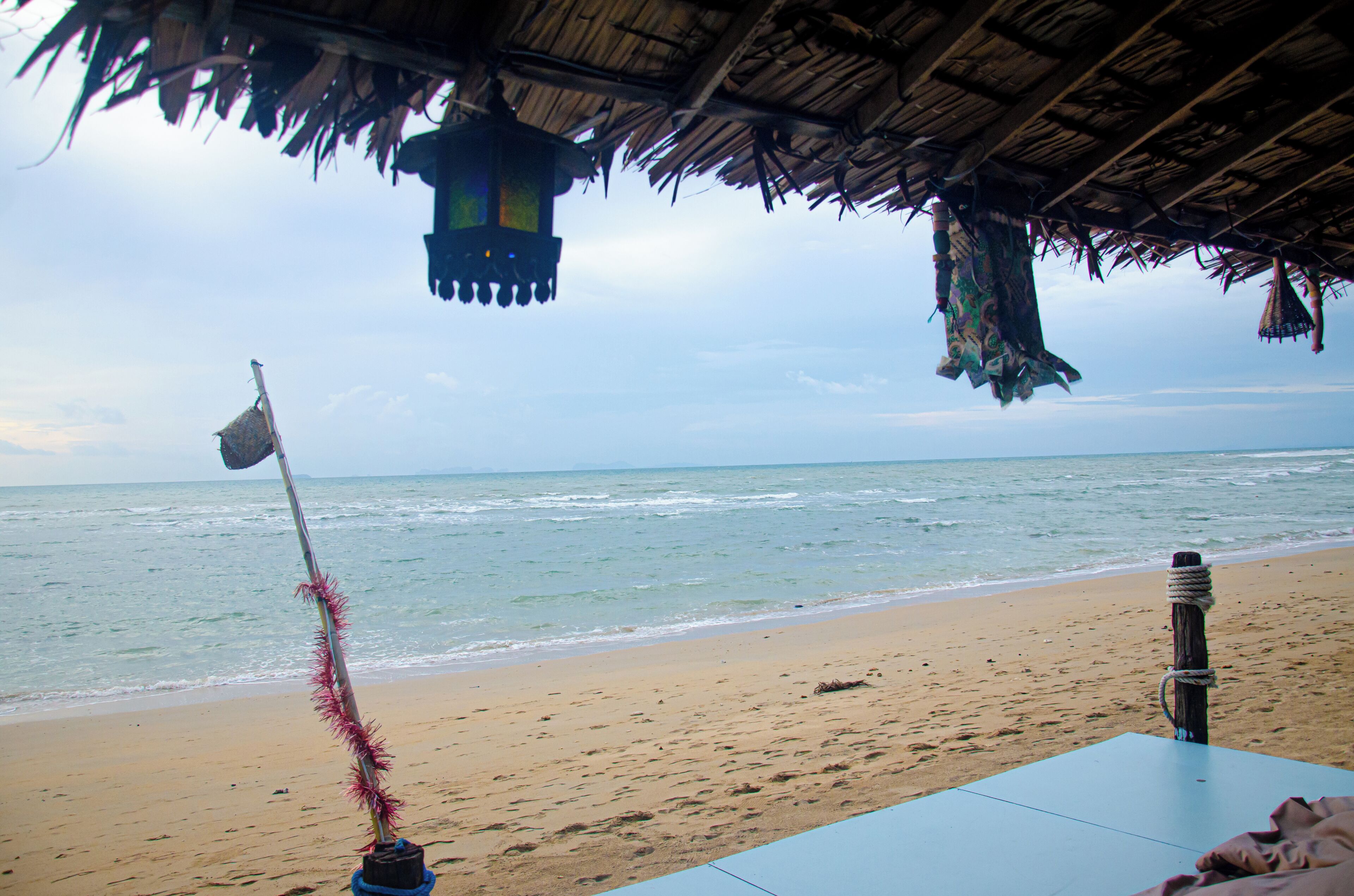 Breakfast, lunch, dinner served; local and international cuisine 