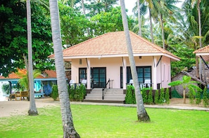 Air Conditioned Room | Blackout drapes, free WiFi - Lanta Family Resort (Ko Lanta)