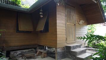 Family Room | Free WiFi