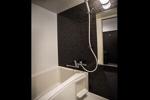 Traditional House, Kitchenette | Bathroom | Separate bathtub and shower, free toiletries, hair dryer, slippers - Kotonoya (Kyoto)