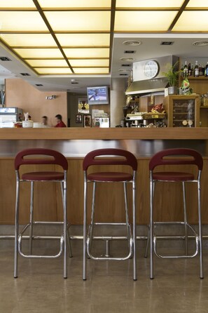 Bar (en el alojamiento)