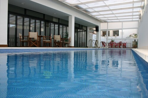 Apartamentos Loar Ferreries