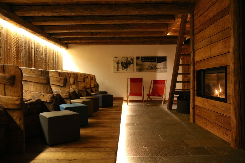 The Originals Relais, Chalet-Hôtel Borgo Eibn Mountain Lodge by null