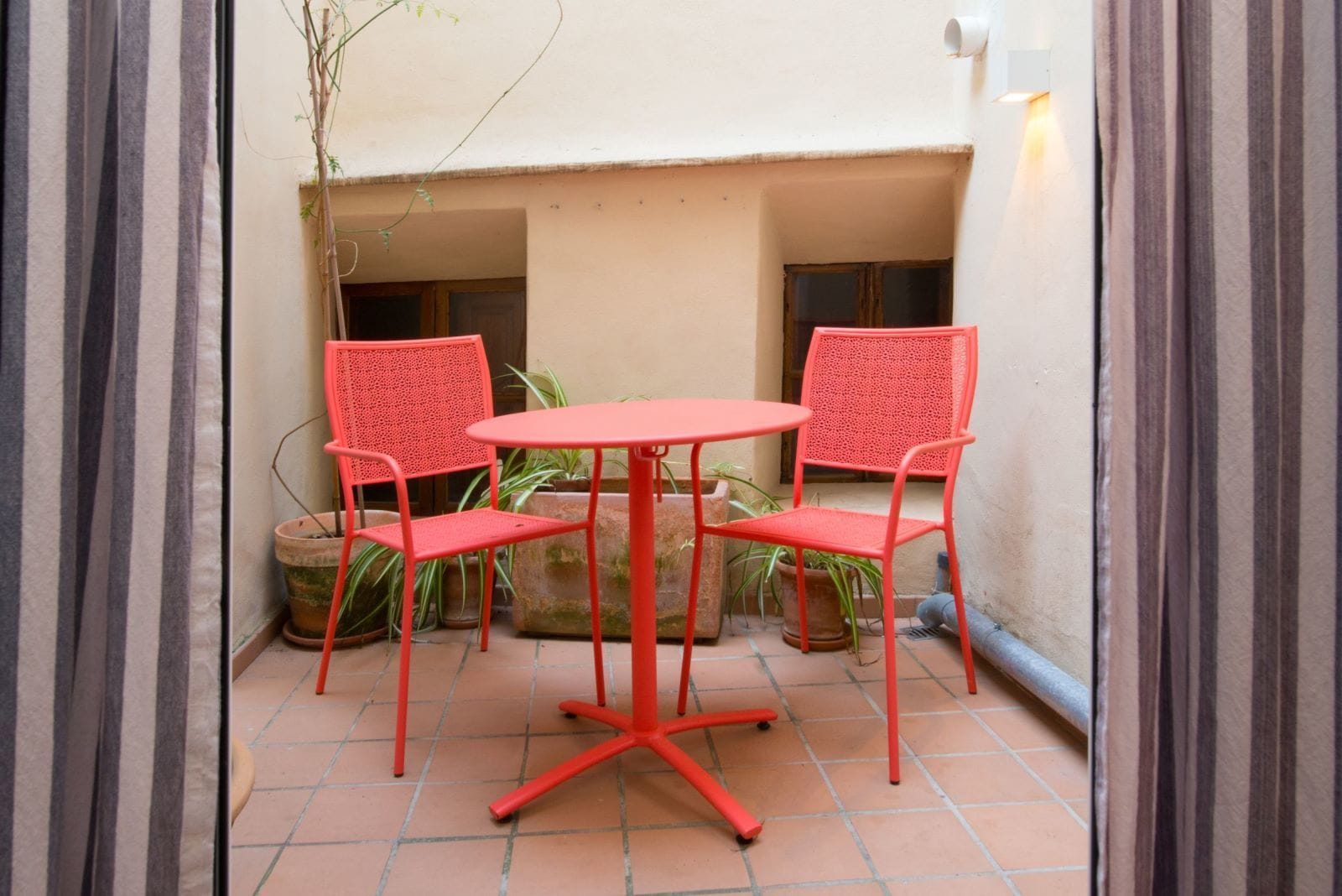 family apartment, 1 queen bed with sofa bed (9) | terrace/patio