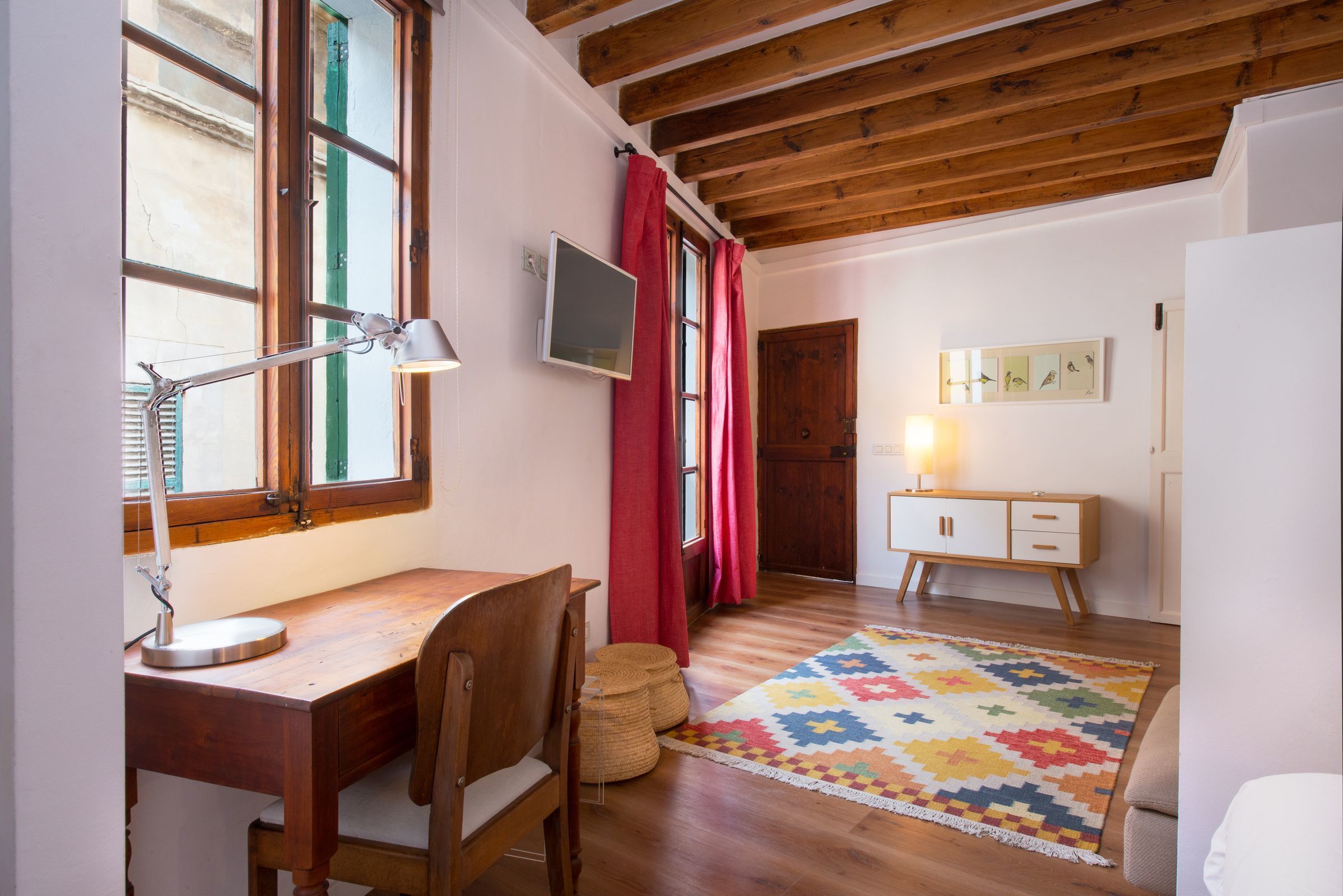 studio (10) | premium bedding, in-room safe, desk, free wifi