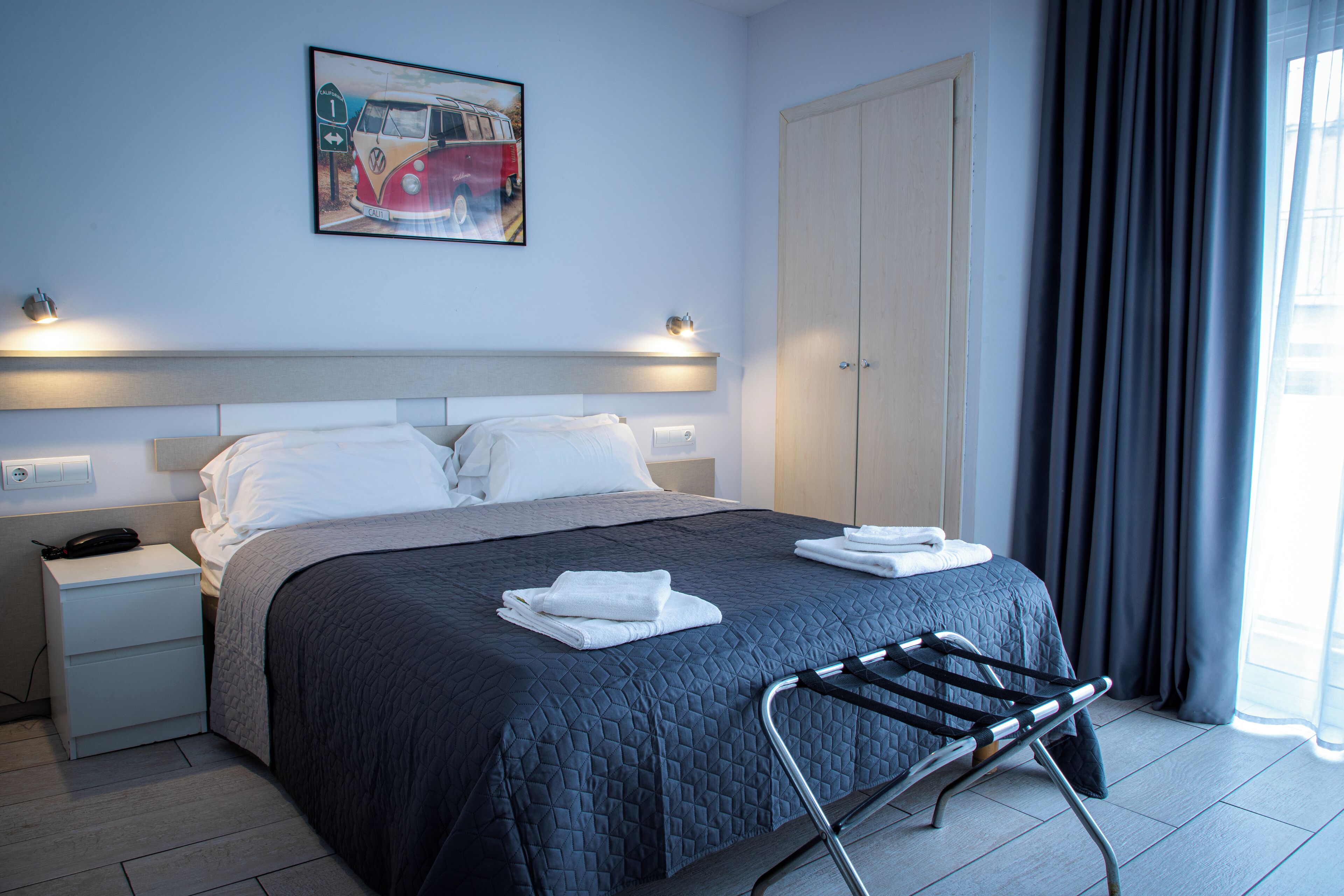 Family Apartment, Kitchen | 1 bedroom, desk, blackout drapes, soundproofing